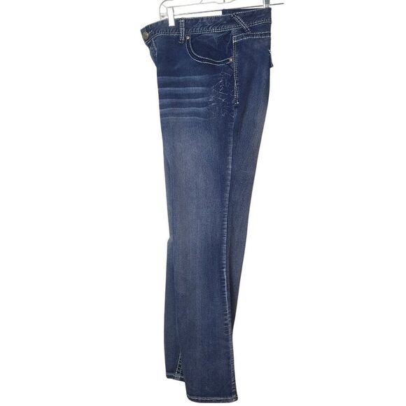 Maurices Womens Plus Straight-Leg Jeans 22 Thick Stitch Distressed Embroidered - Picture 4 of 6